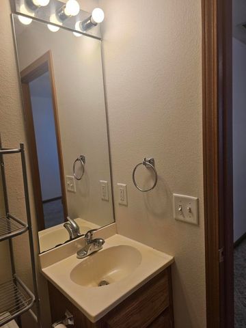 1401 &1403 S Clark Avenue, Bolivar, MO 65613