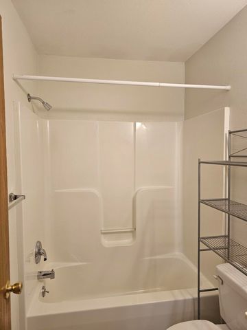 1401 &1403 S Clark Avenue, Bolivar, MO 65613