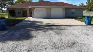 1401 &1403 S Clark Avenue, Bolivar, MO 65613