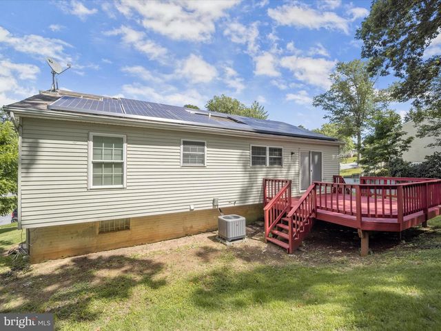 13303 PENDLETON ST, Fort Washington, MD 20744