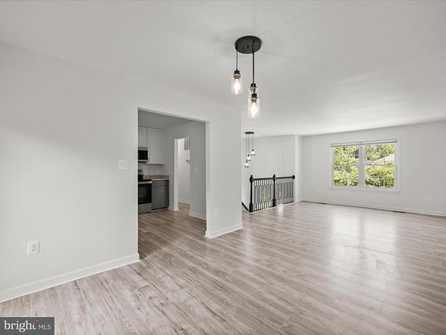 13303 PENDLETON ST, Fort Washington, MD 20744