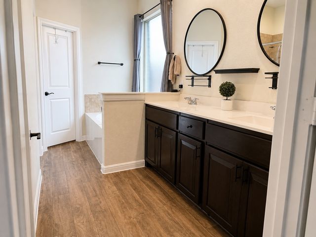 1204 Burlingame Drive, Cleburne, TX 76033
