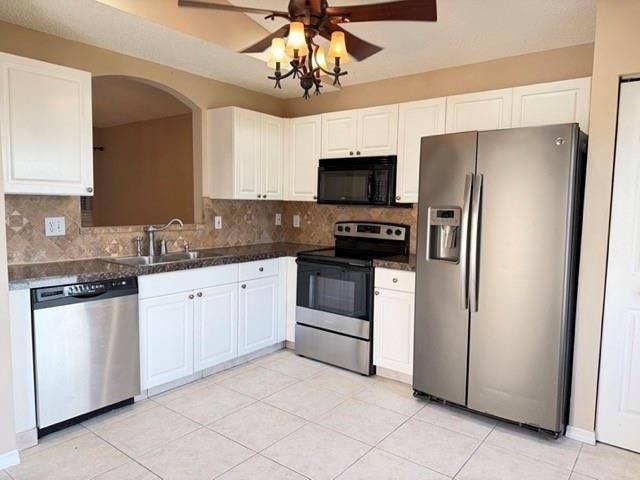 3608 Coco Lake Dr, Coconut Creek, FL 33073