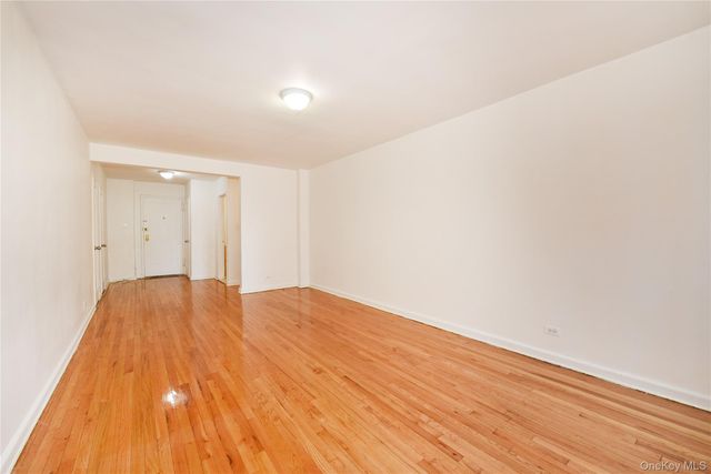 139-09 84 Drive 307, Briarwood, NY 11435