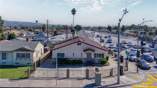 7840 Pioneer Boulevard, Whittier, CA 90606