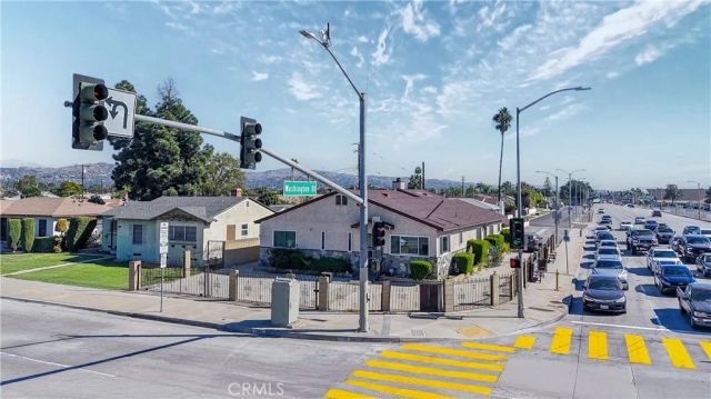 7840 Pioneer Boulevard, Whittier, CA 90606