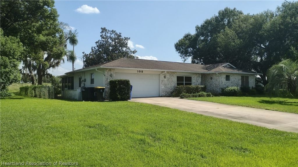 108 Tortoise Road, Sebring, FL 33876