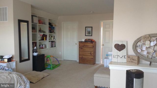 20941 KILLAWOG TER, Ashburn, VA 20147