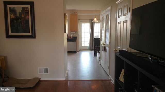 20941 KILLAWOG TER, Ashburn, VA 20147