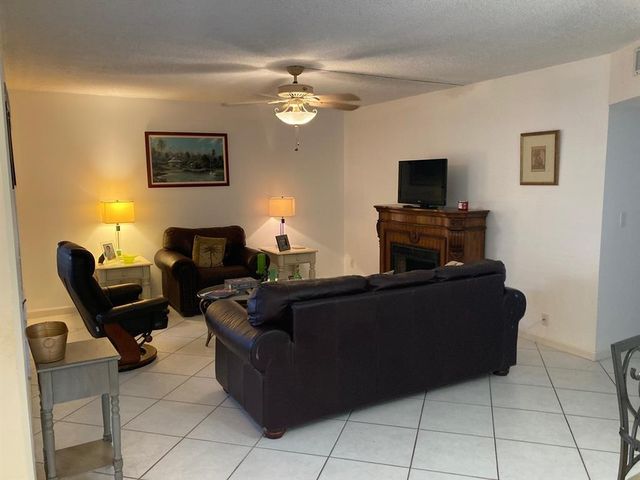 600 Pine Drive 103, Pompano Beach, FL 33060