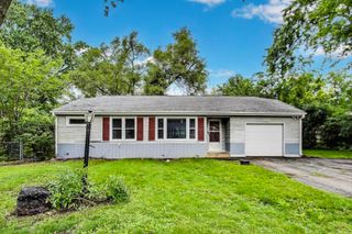 2030 Cedar Avenue, Hanover Park, IL 60133