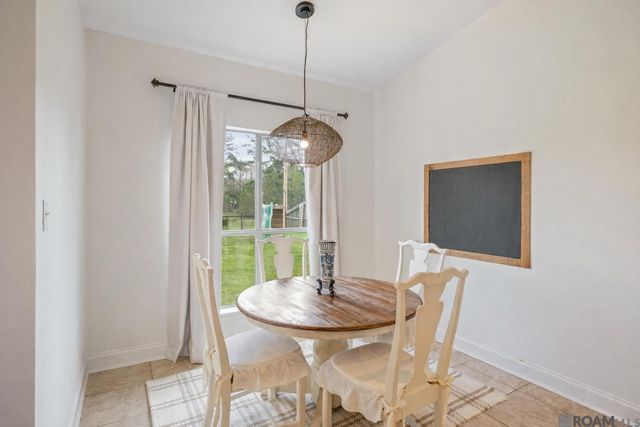 10753 Fenway Ln, Denham Springs, LA 70706