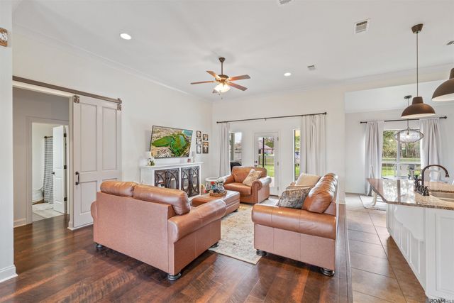 10753 Fenway Ln, Denham Springs, LA 70706