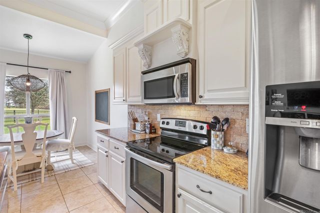 10753 Fenway Ln, Denham Springs, LA 70706