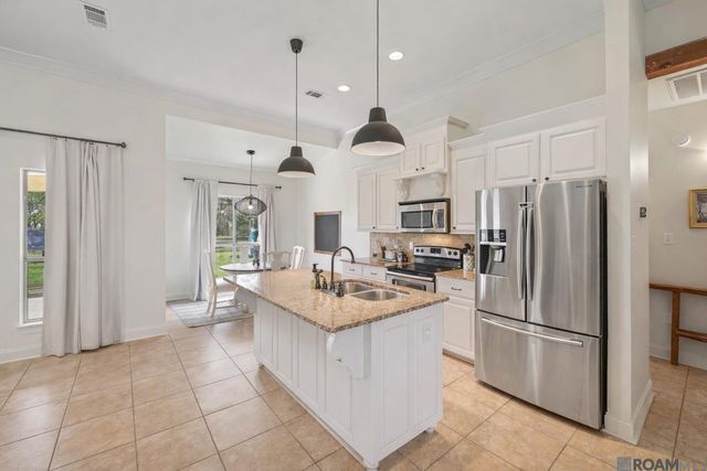 10753 Fenway Ln, Denham Springs, LA 70706