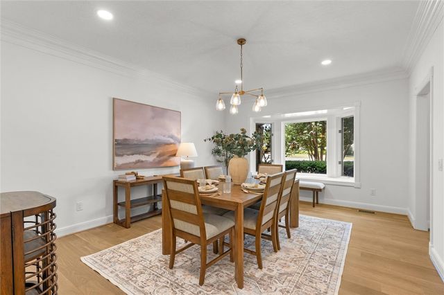 214 El Contento Drive, Bentonville, AR 72712