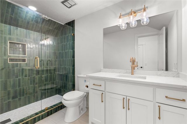 214 El Contento Drive, Bentonville, AR 72712