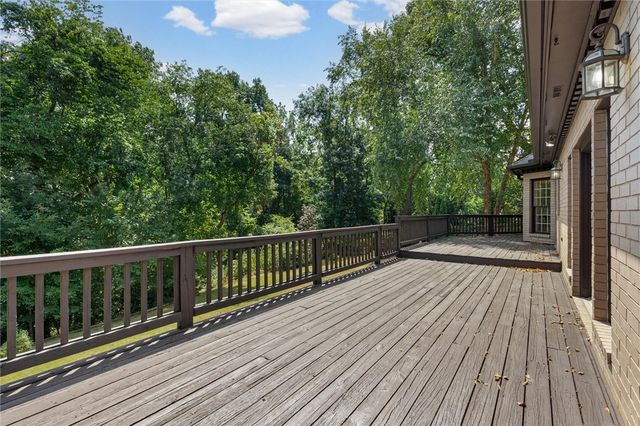 214 El Contento Drive, Bentonville, AR 72712