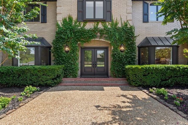 214 El Contento Drive, Bentonville, AR 72712