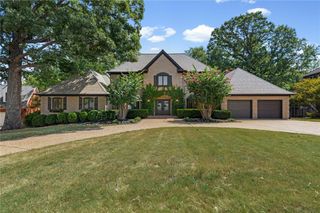 214 El Contento Drive, Bentonville, AR 72712