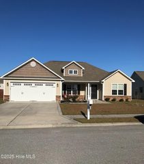 754 Radiant Drive, Jacksonville, NC 28546