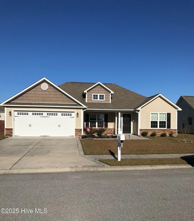754 Radiant Drive, Jacksonville, NC 28546