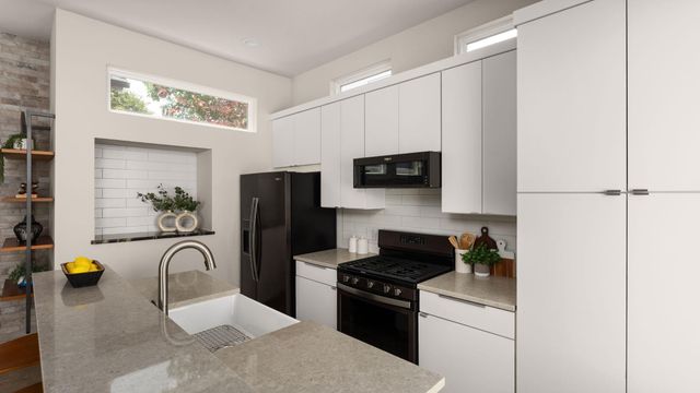 1905 Pennsylvania Ave A, Austin, TX 78702