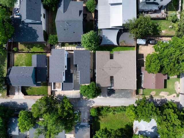 1905 Pennsylvania Ave A, Austin, TX 78702