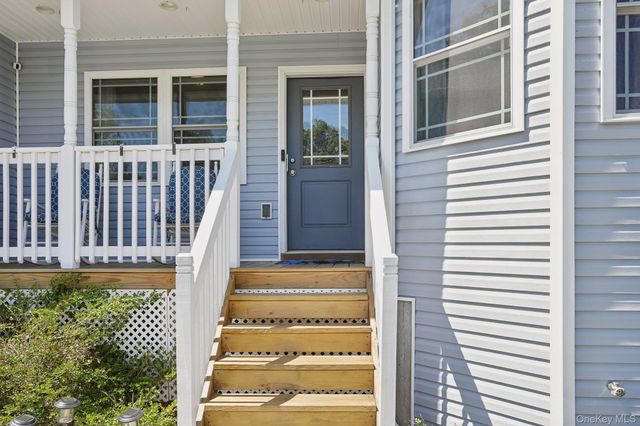 16 Houston Ext Avenue, Middletown, NY 10940