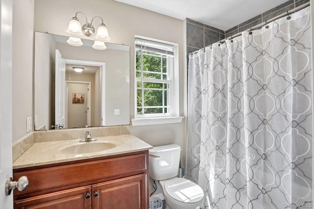16 Houston Ext Avenue, Middletown, NY 10940