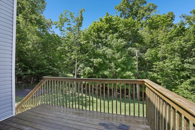 16 Houston Ext Avenue, Middletown, NY 10940