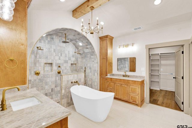 15653 County Road 436, Lindale, TX 75771