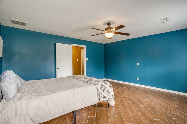 1050 Hampel Road, Palmer, TX 75152