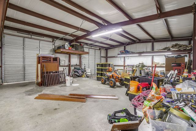 1050 Hampel Road, Palmer, TX 75152