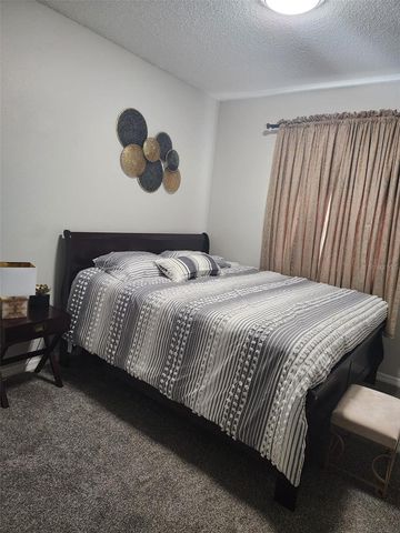 14697 HUNTCLIFF PARK WAY, Orlando, FL 32824