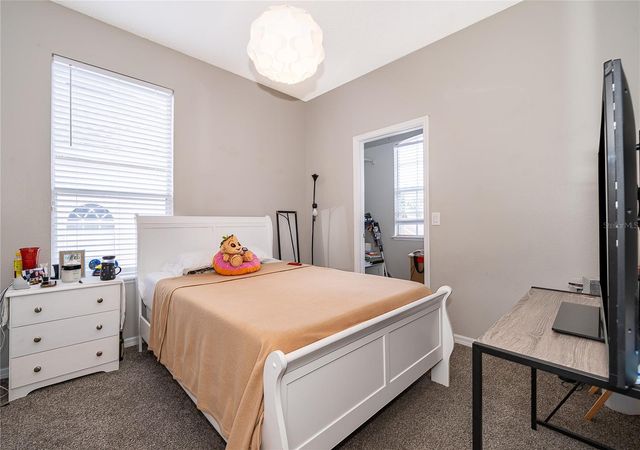 14697 HUNTCLIFF PARK WAY, Orlando, FL 32824
