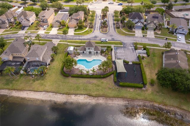 14697 HUNTCLIFF PARK WAY, Orlando, FL 32824