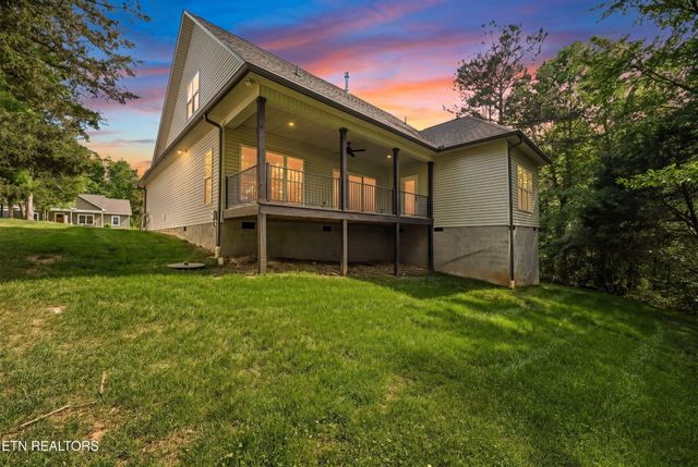 208 Mialaquo Circle, Loudon, TN 37774