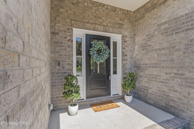 208 Mialaquo Circle, Loudon, TN 37774