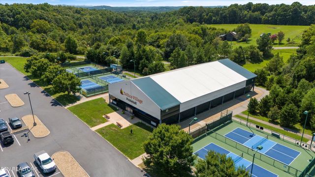 208 Mialaquo Circle, Loudon, TN 37774