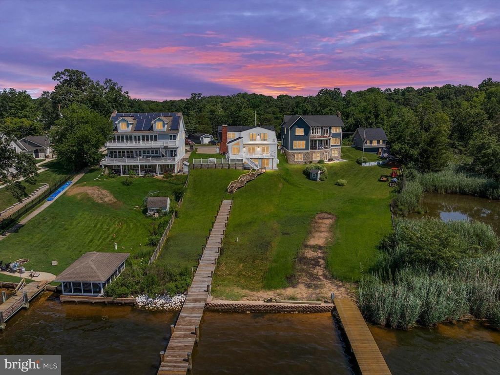 327 STEEDMAN POINT RD, Pasadena, MD 21122