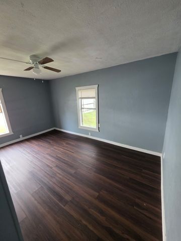 2204 Salisbury Avenue, Fort Worth, TX 76106