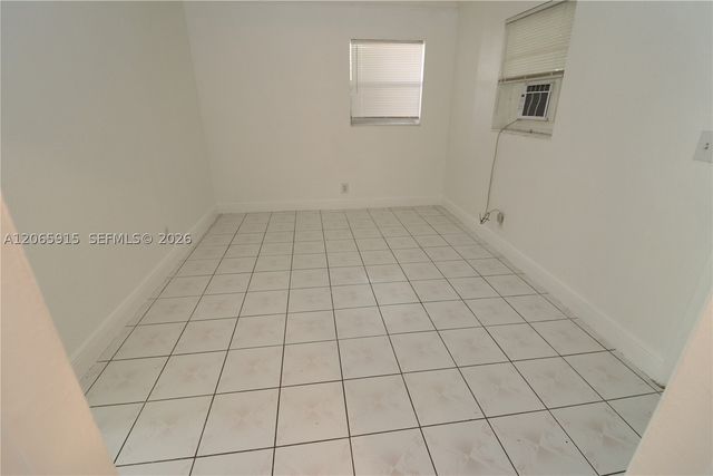 1341 NE 5th Ter 3, Fort Lauderdale, FL 33304