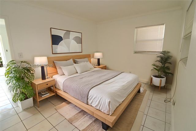 1341 NE 5th Ter 3, Fort Lauderdale, FL 33304