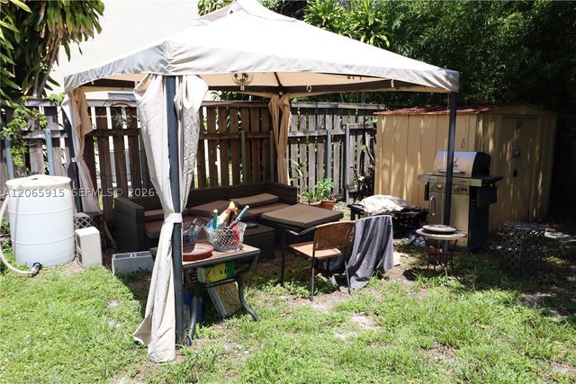 1341 NE 5th Ter 3, Fort Lauderdale, FL 33304
