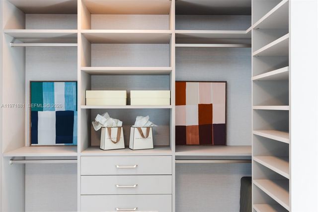 480 NE 31st St 3407, Miami, FL 33137