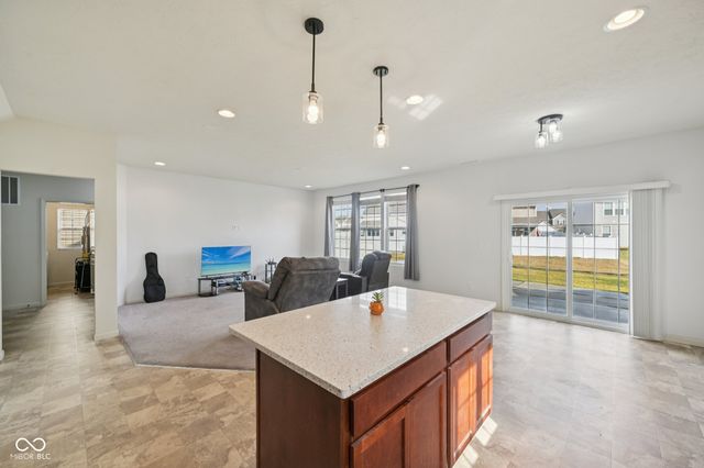 6660 Harvest Moon Lane, Whitestown, IN 46075