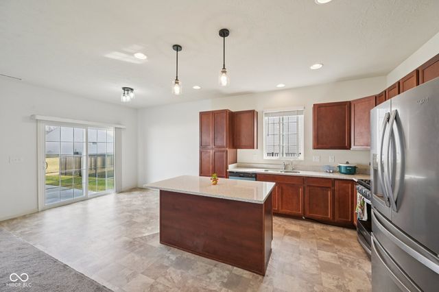 6660 Harvest Moon Lane, Whitestown, IN 46075