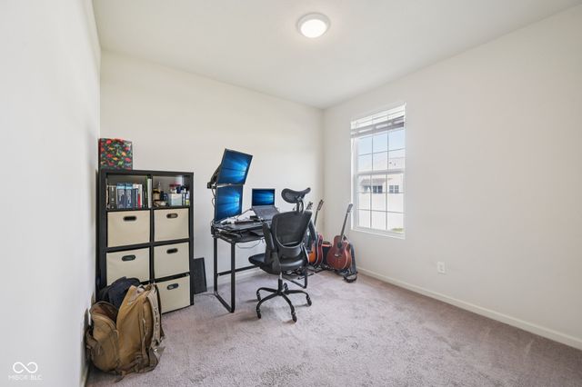 6660 Harvest Moon Lane, Whitestown, IN 46075