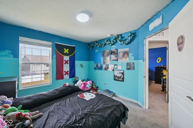 6660 Harvest Moon Lane, Whitestown, IN 46075